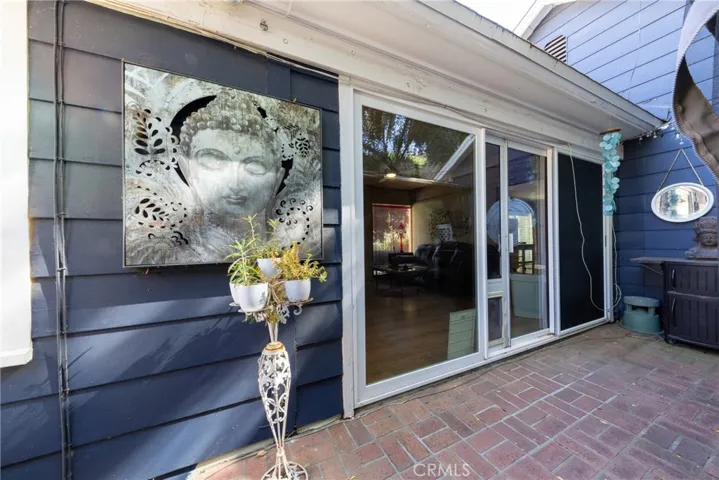 5245 King, Riverside, California 92506