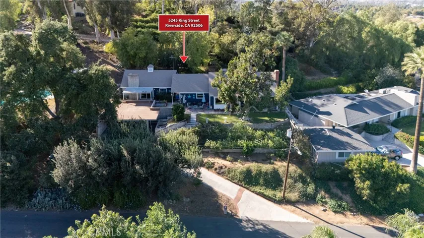 5245 King, Riverside, California 92506