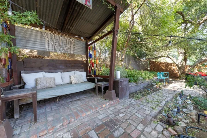 5245 King, Riverside, California 92506