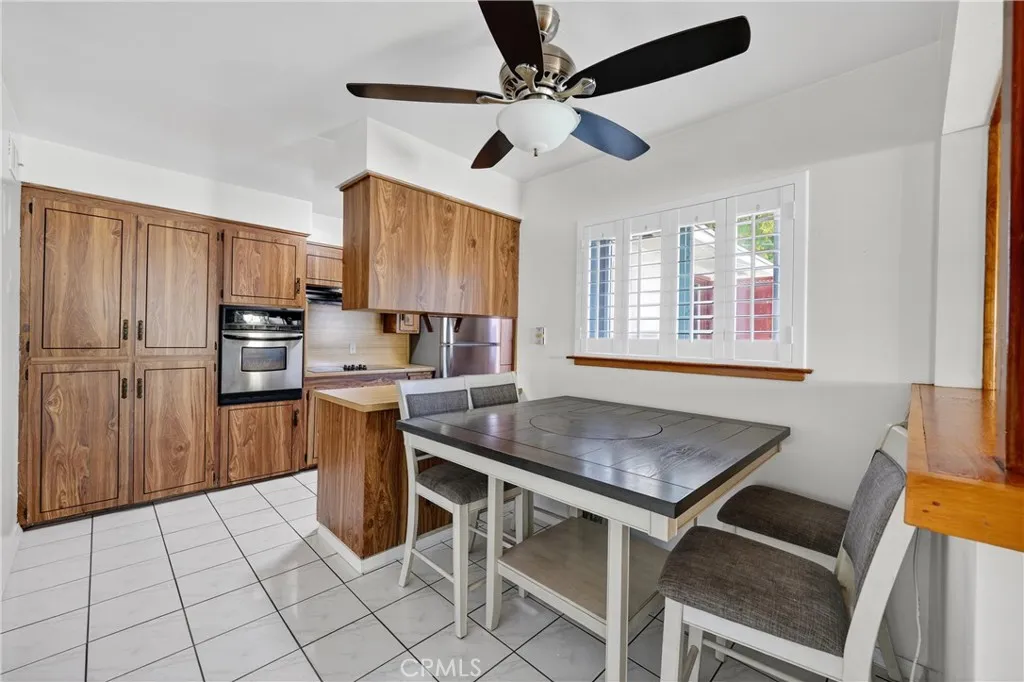 2195 Spencer Avenue, Pomona, California 91767 home-pic-12