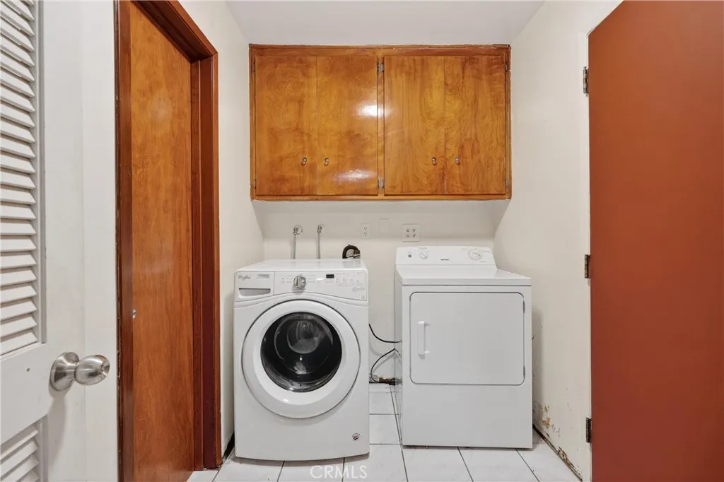 2195 Spencer Avenue, Pomona, California 91767 home-pic-20