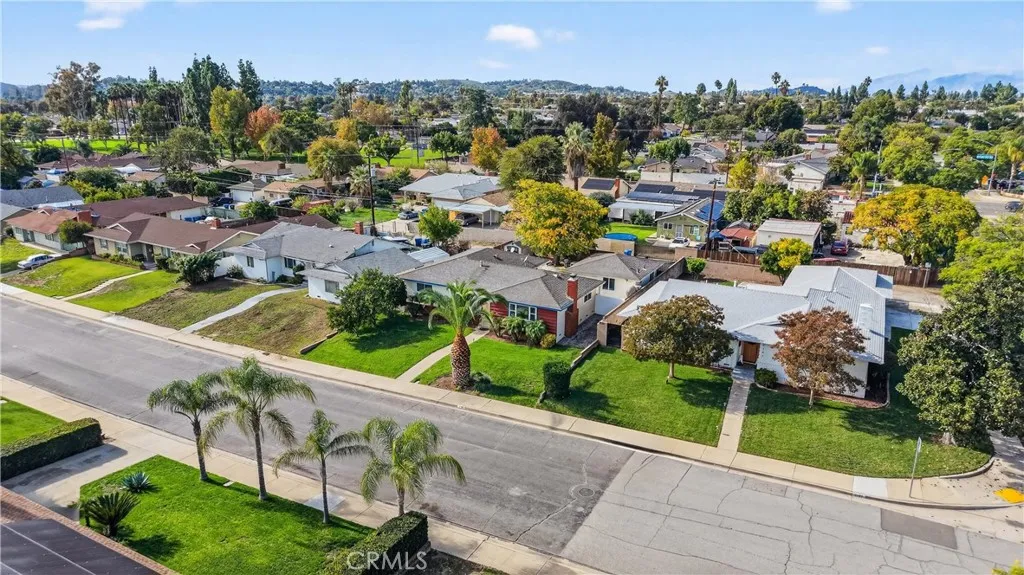 2195 Spencer Avenue, Pomona, California 91767 home-pic-38
