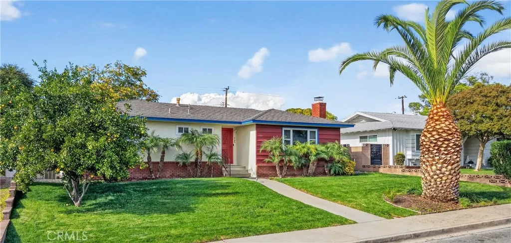 2195 Spencer Avenue, Pomona, California 91767 home-pic-1
