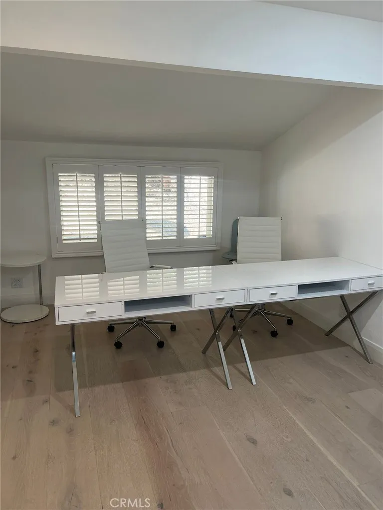 23760 Oakfield, Hidden Hills, California 91302 home-pic-16