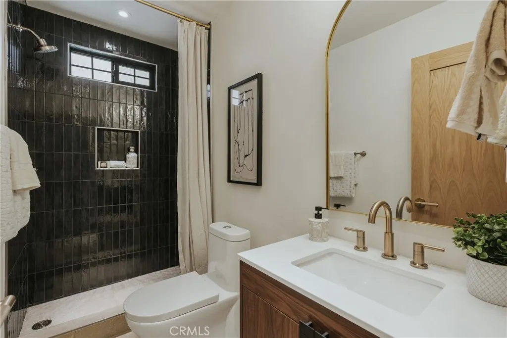 12024 Parrot, Downey, California 90242 home-pic-30