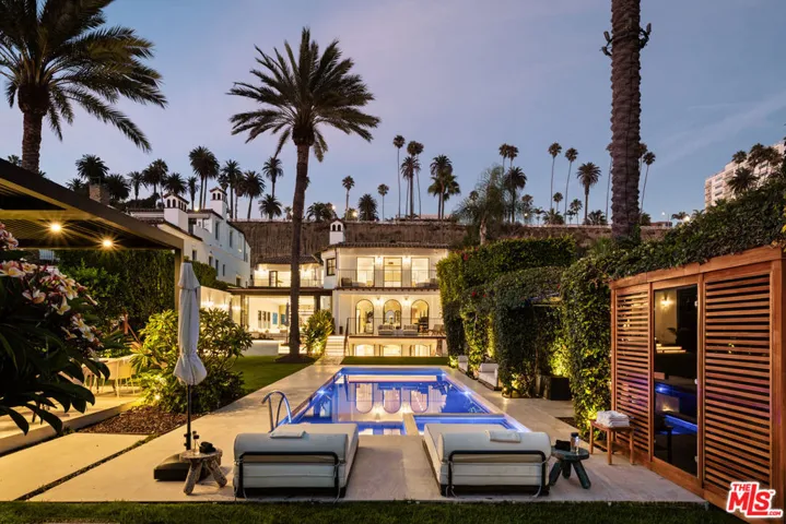 972 Palisades Beach Road, Santa Monica, California 90403