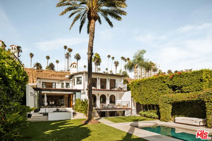 972 Palisades Beach Road, Santa Monica, California 90403