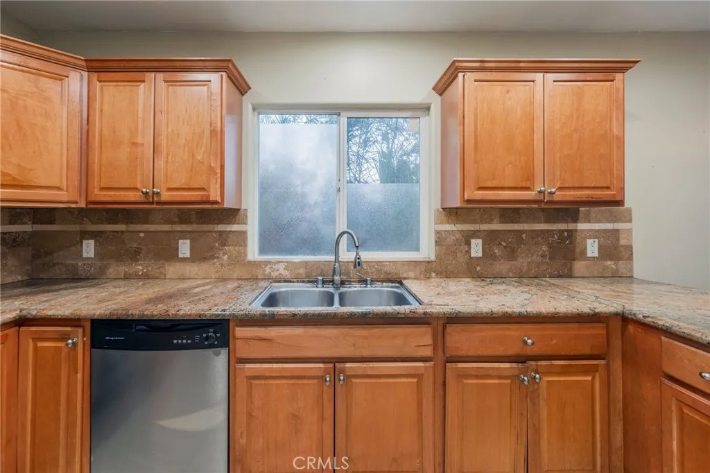 4445 W 163rd Street, Lawndale, California 90260 home-pic-11