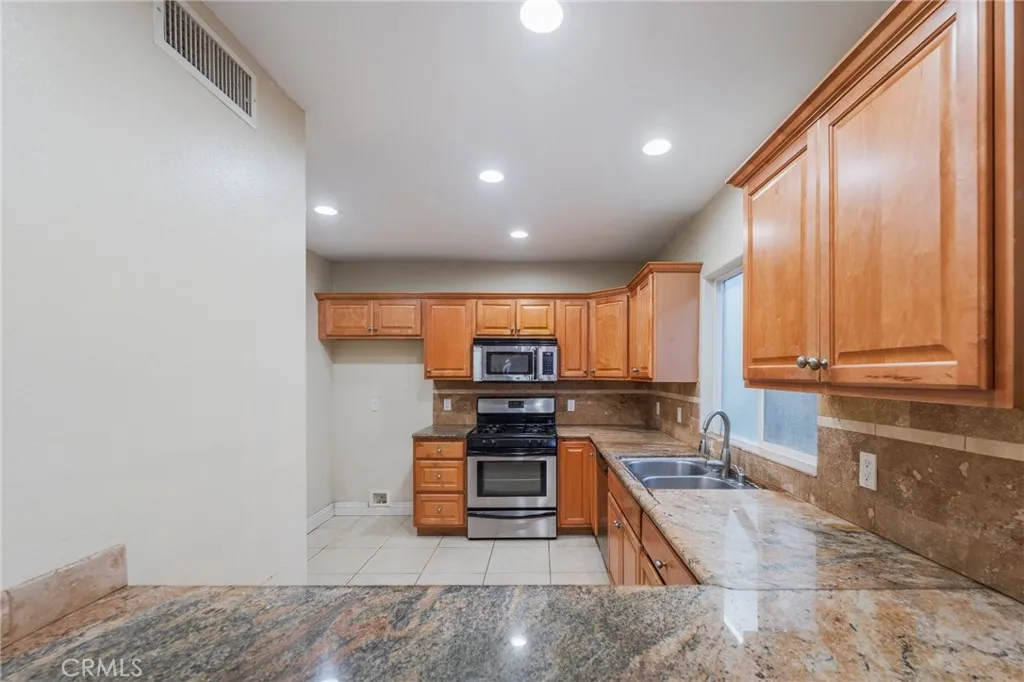 4445 W 163rd Street, Lawndale, California 90260 home-pic-8