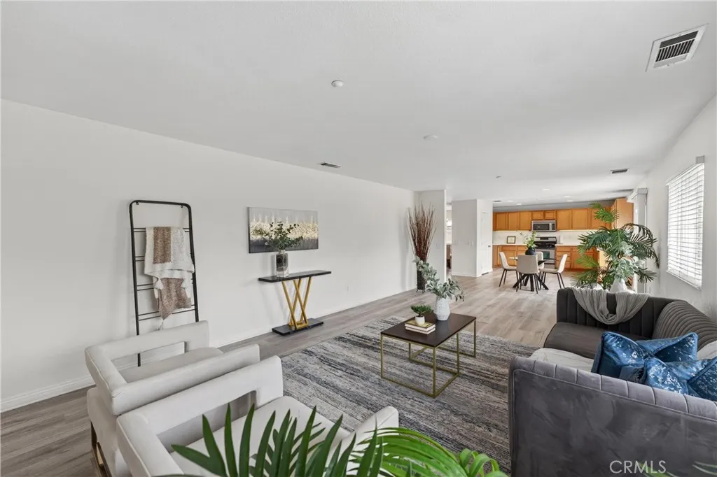 9406 Kentfield Court, Riverside, California 92508 home-pic-15