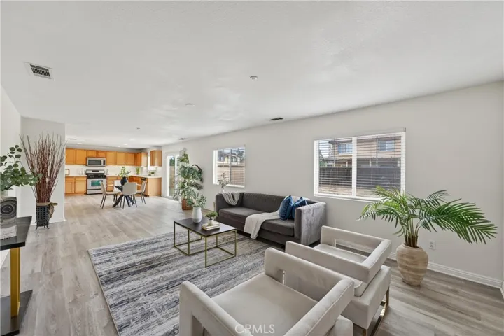 Perfect flow from the family room to the kitchen