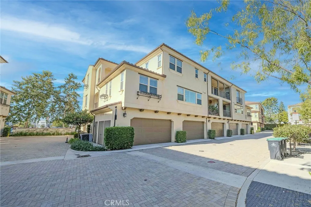 3378 Merida, Brea, California 92823 home-pic-1