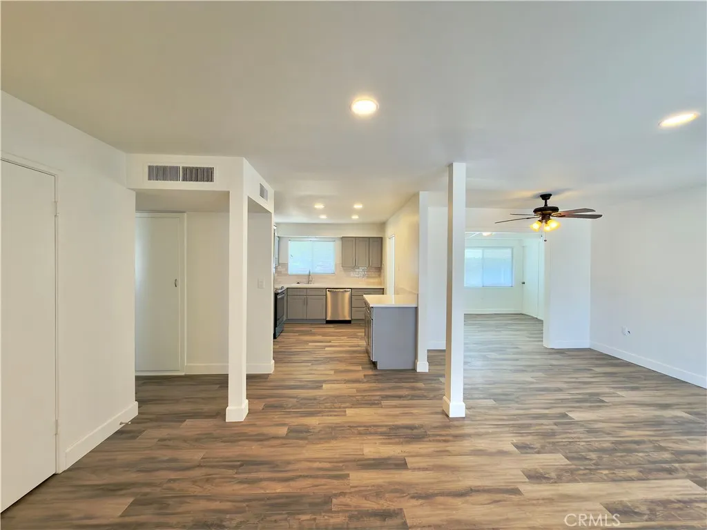 26671 Oakmont, Menifee, California 92586 home-pic-16