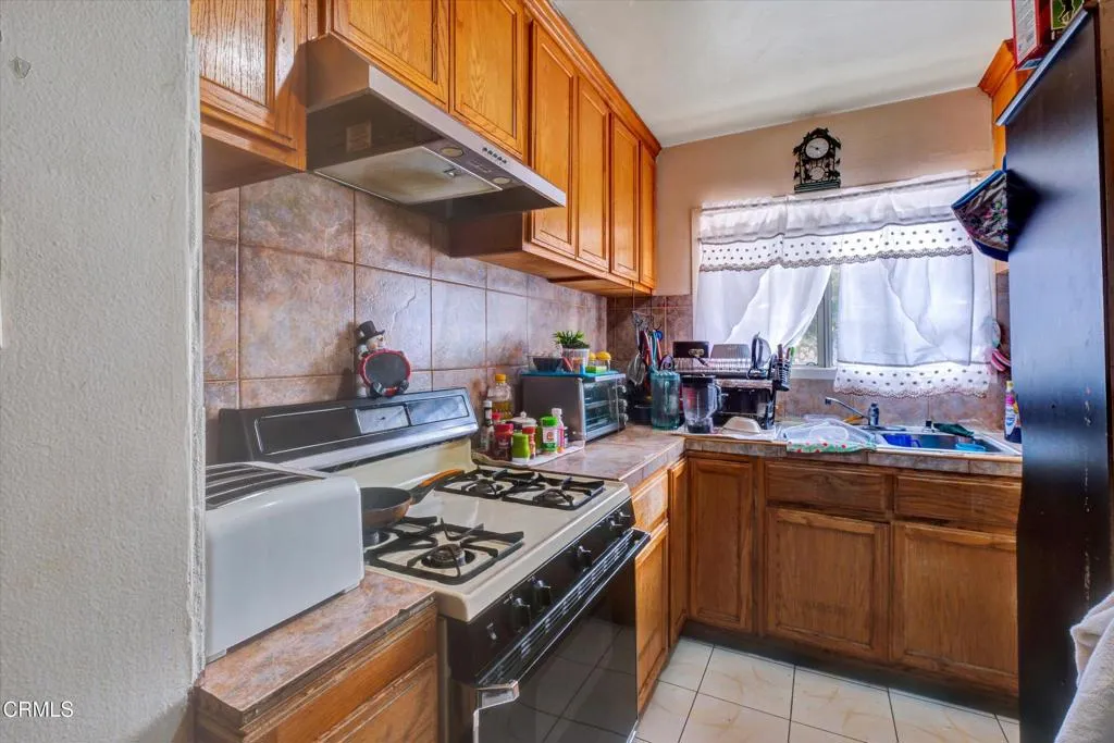 1844 S Stoneman Avenue, Alhambra, California 91801 home-pic-9