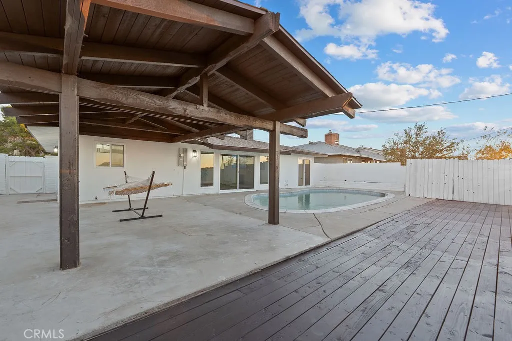 911 Keith, Barstow, California 92311 home-pic-31