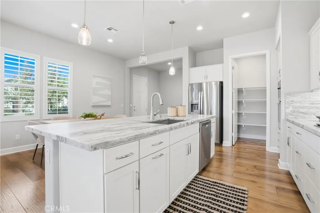 164 Luneta Lane, Rancho Mission Viejo, California 92694 home-pic-3
