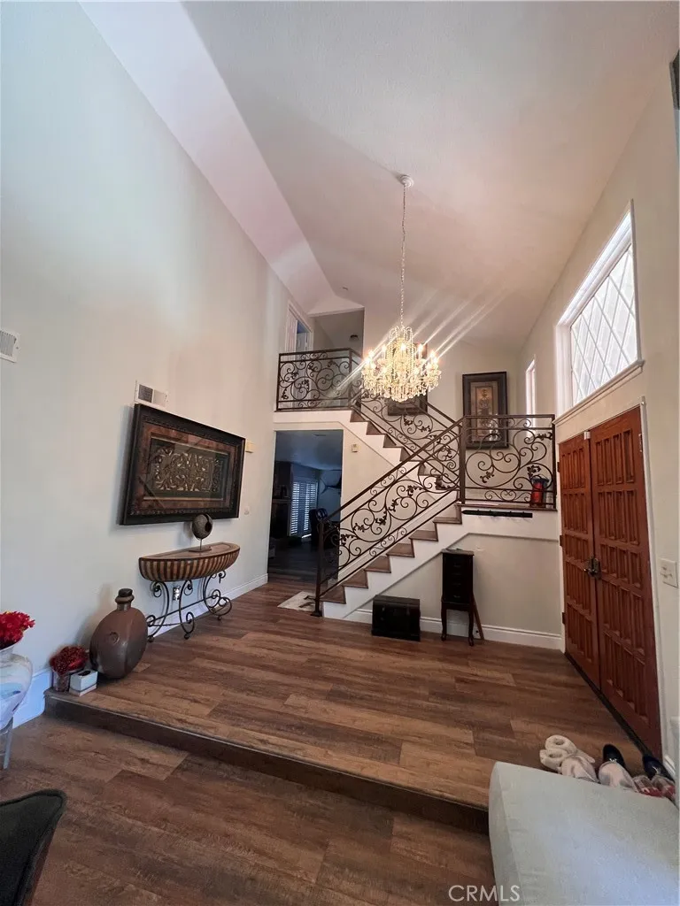 7158 Golden Vale, Riverside, California 92506 home-pic-4