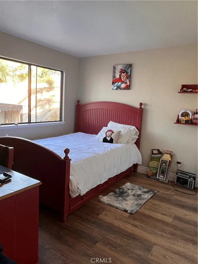 7158 Golden Vale, Riverside, California 92506 home-pic-22