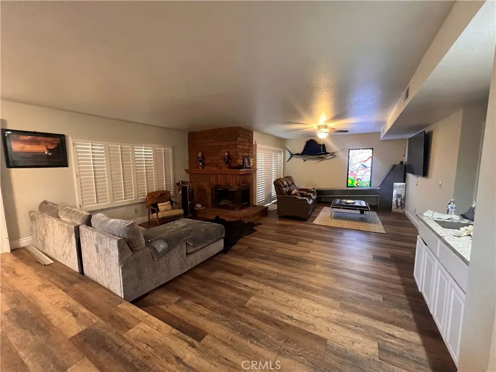 7158 Golden Vale, Riverside, California 92506 home-pic-9