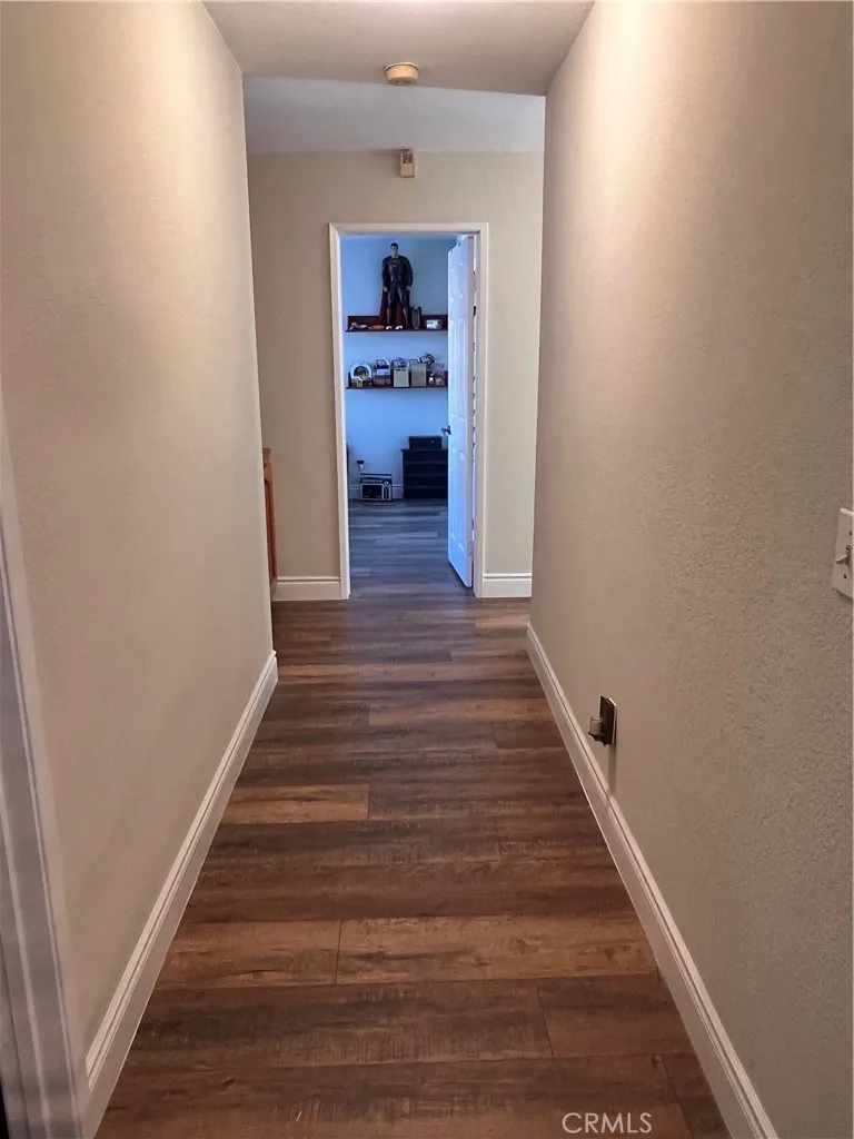 7158 Golden Vale, Riverside, California 92506 home-pic-25