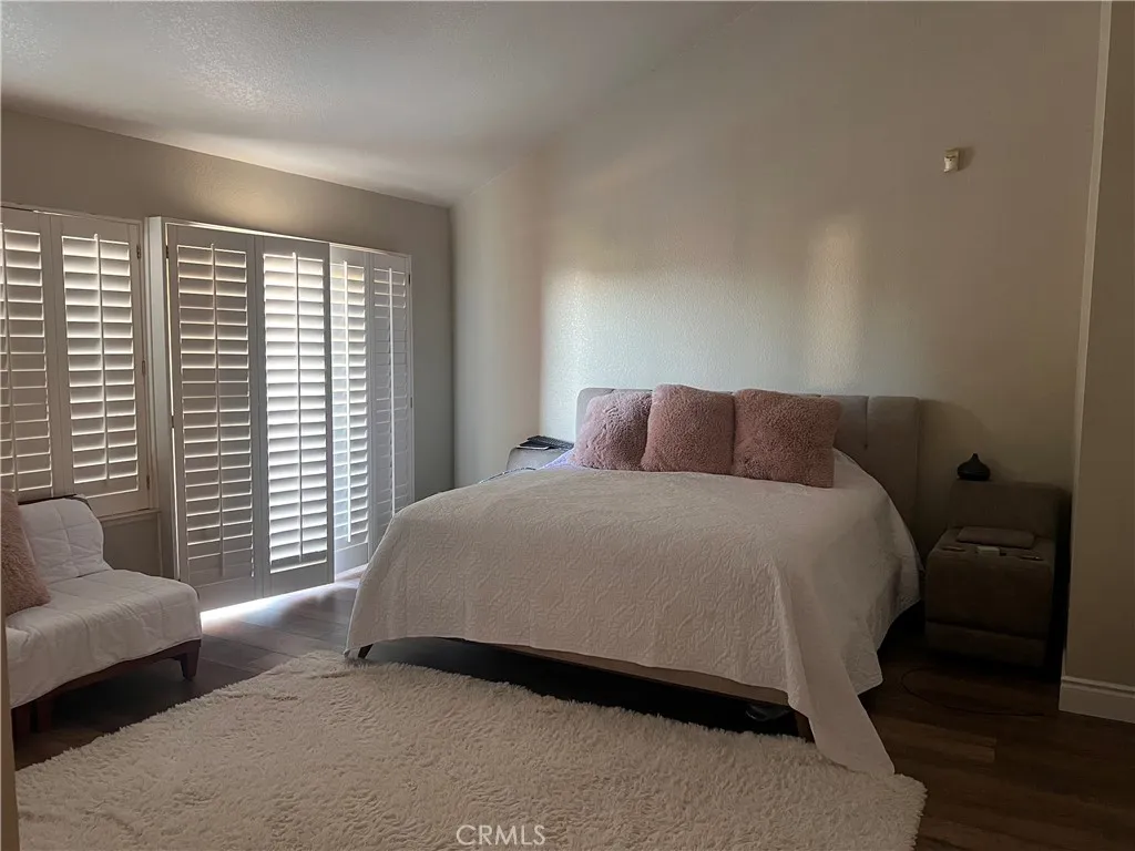 7158 Golden Vale, Riverside, California 92506 home-pic-17