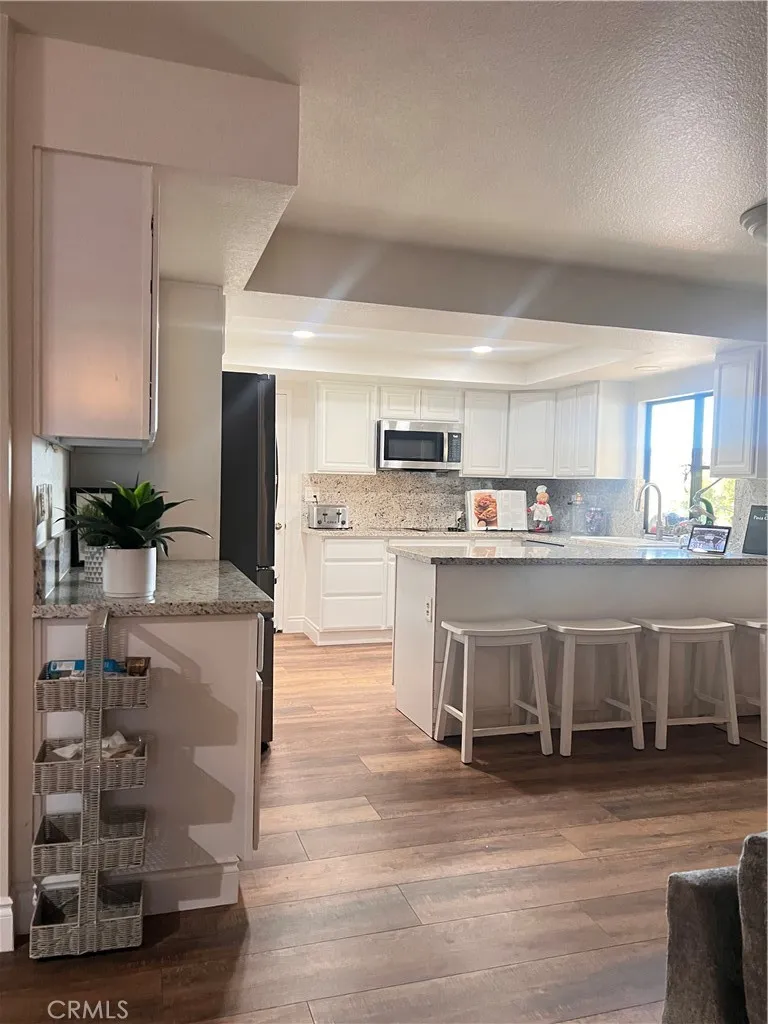 7158 Golden Vale, Riverside, California 92506 home-pic-33