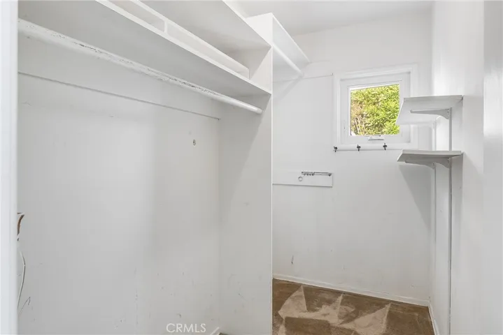 Walk in closet