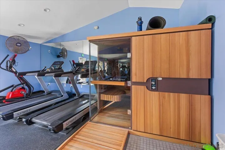 13330 Caminito Ciera 22, San Diego, California 92129