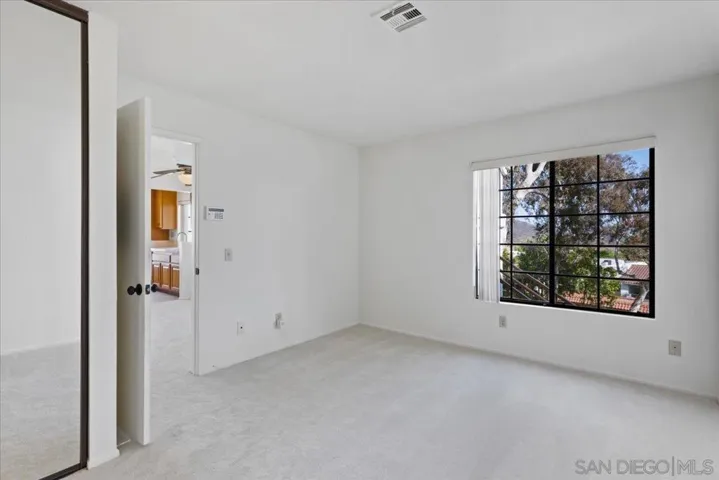 13330 Caminito Ciera 22, San Diego, California 92129