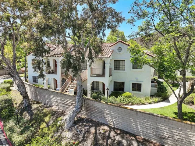 13330 Caminito Ciera 22, San Diego, California 92129