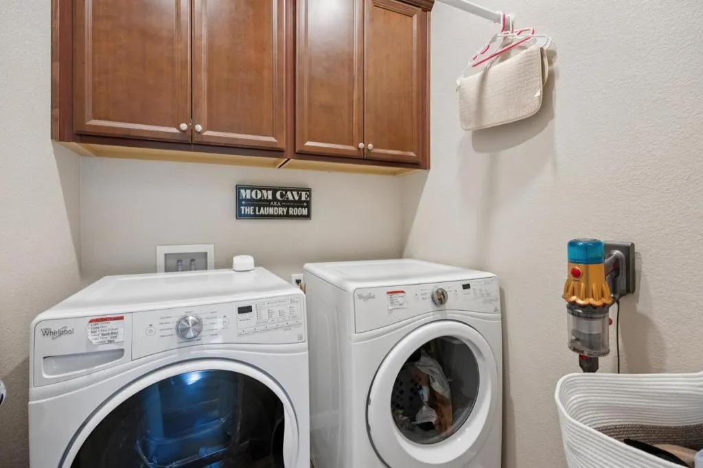 2521 Apricot Way, Gilroy, California 95020 home-pic-35