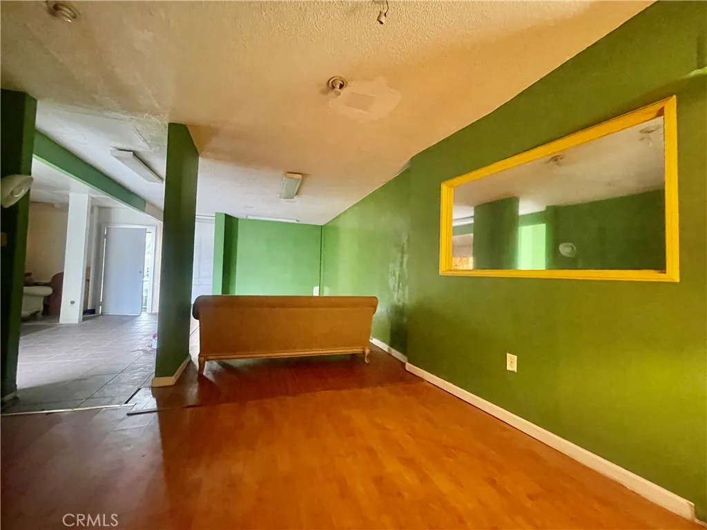 5609 E Beverly Boulevard, East Los Angeles, California 90022 home-pic-5