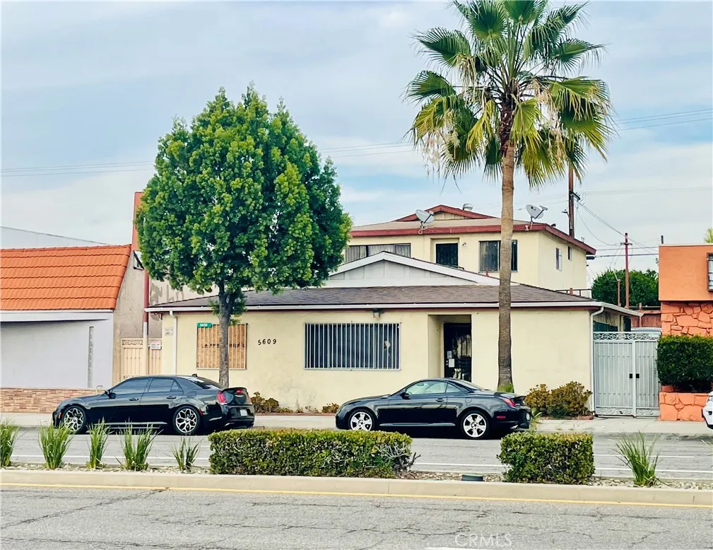 5609 E Beverly Boulevard, East Los Angeles, California 90022 home-pic-22