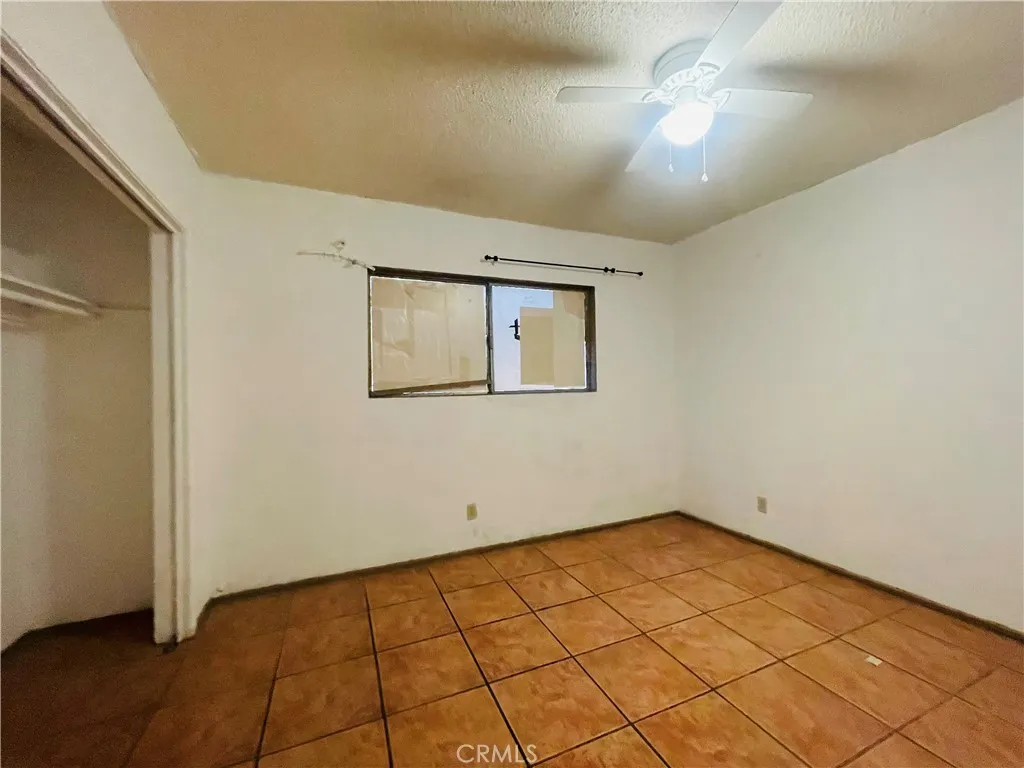5609 E Beverly Boulevard, East Los Angeles, California 90022 home-pic-14