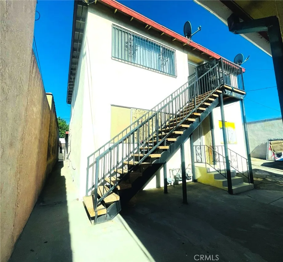 5609 E Beverly Boulevard, East Los Angeles, California 90022 home-pic-21