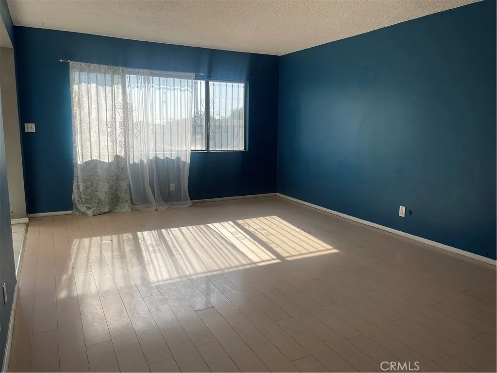 5609 E Beverly Boulevard, East Los Angeles, California 90022 home-pic-19