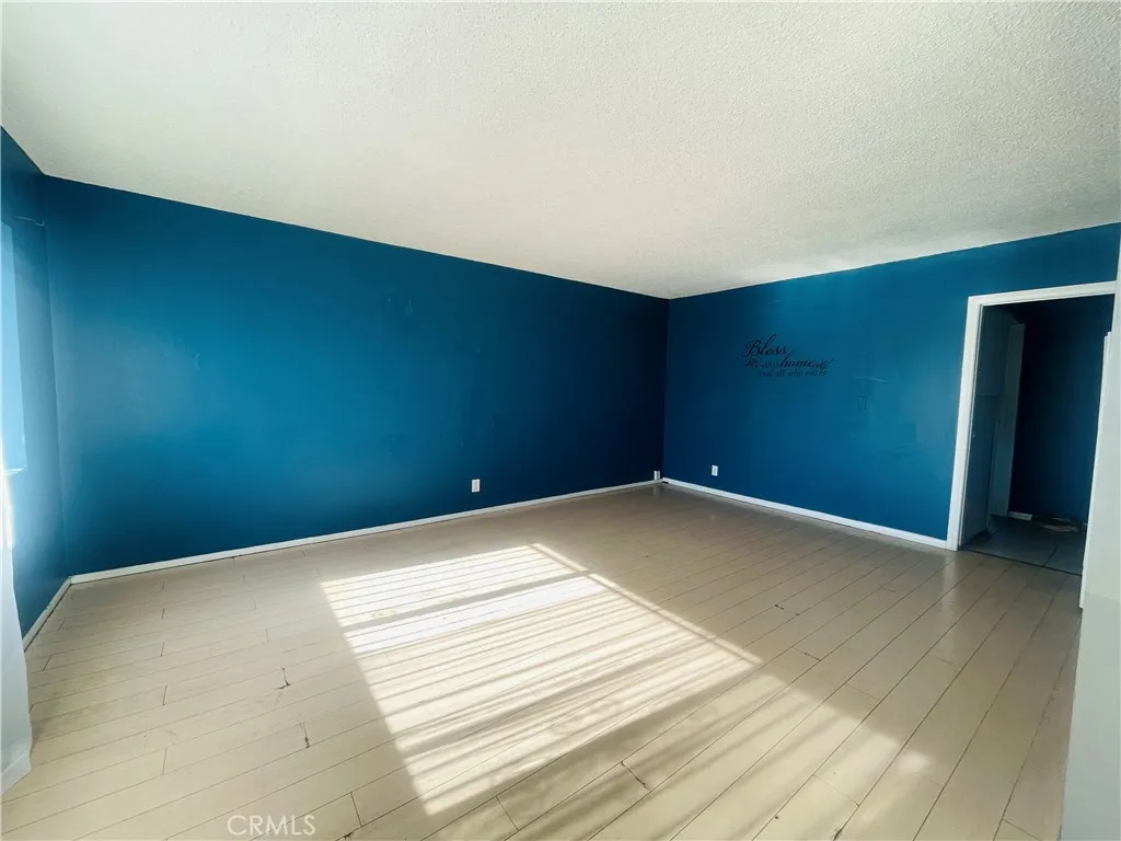 5609 E Beverly Boulevard, East Los Angeles, California 90022 home-pic-18