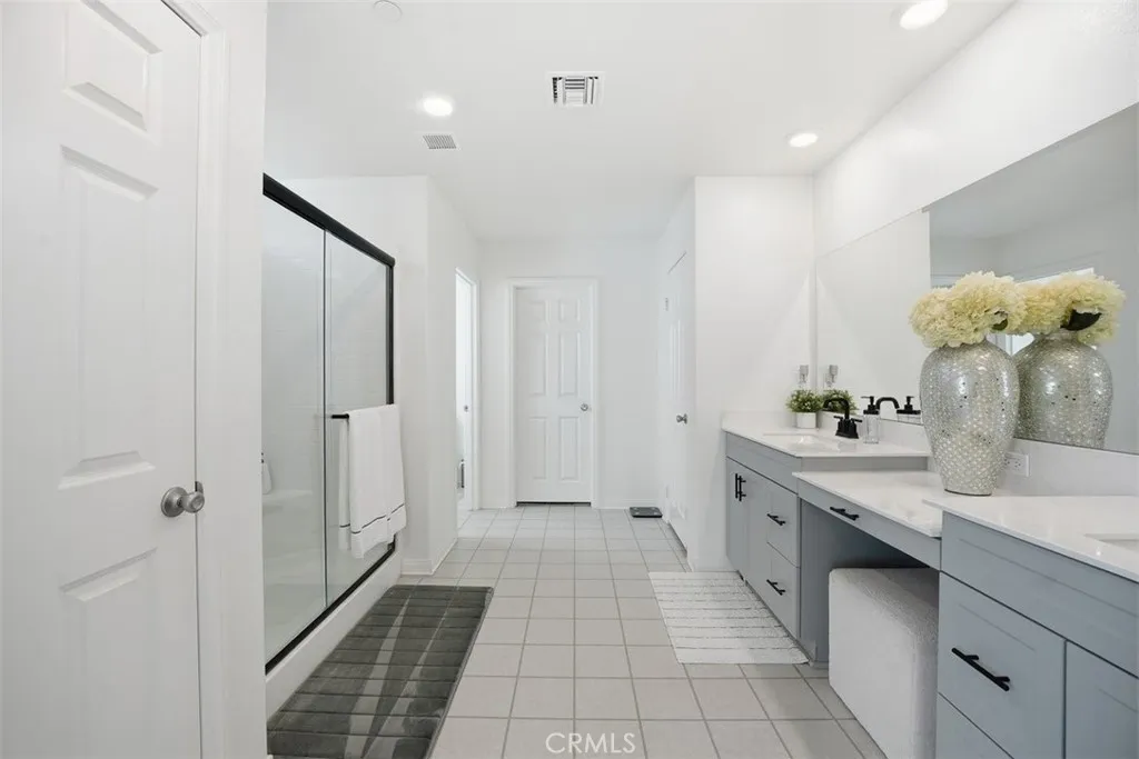 7608 Citrusmoon Court, Riverside, California 92507 home-pic-14