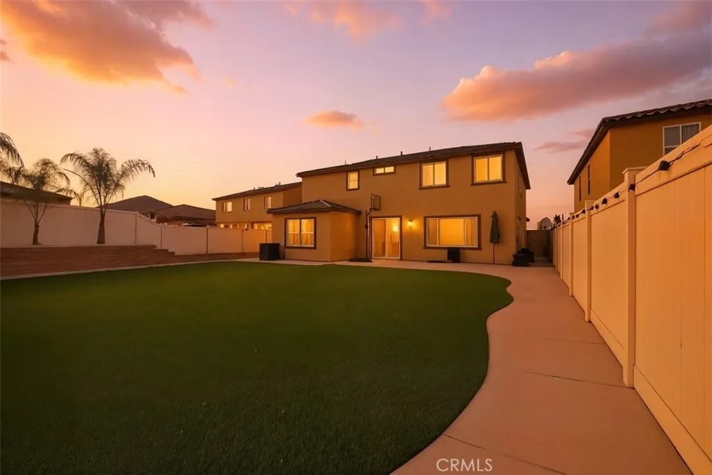 7608 Citrusmoon Court, Riverside, California 92507 home-pic-24