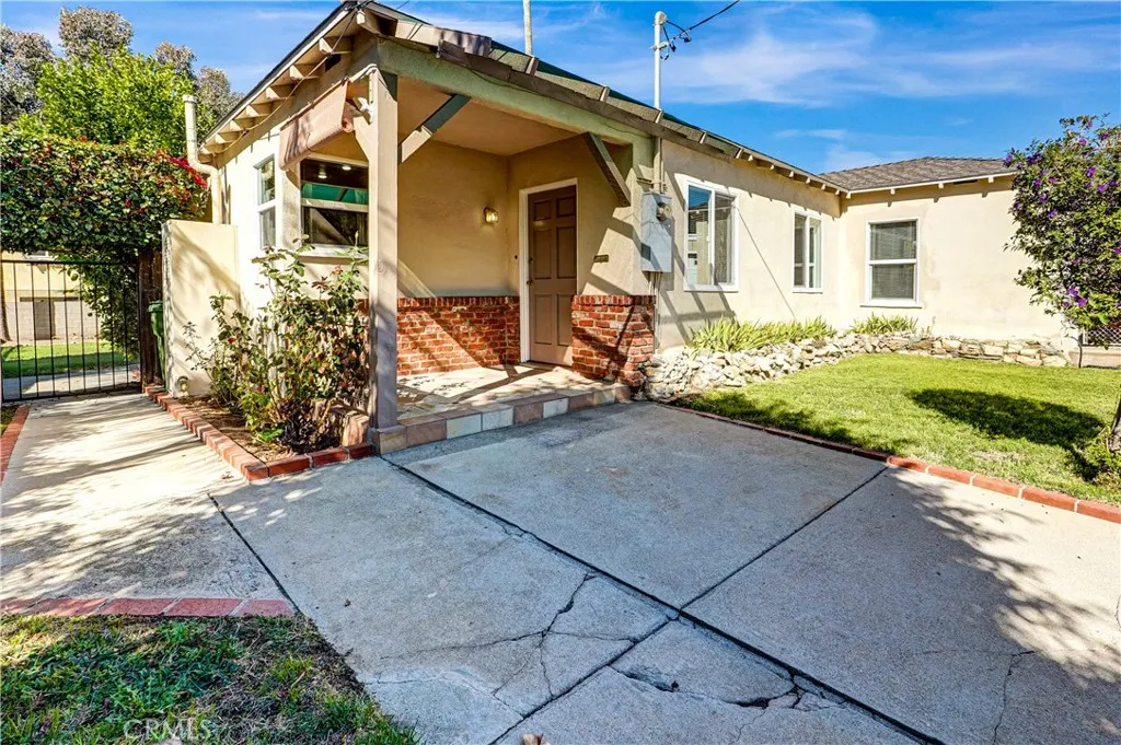 7541 Hillrose St., Tujunga, California 91042 home-pic-0
