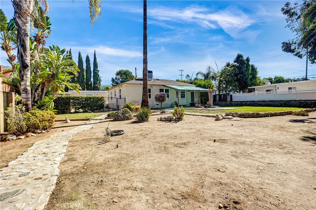 7541 Hillrose St., Tujunga, California 91042 home-pic-21