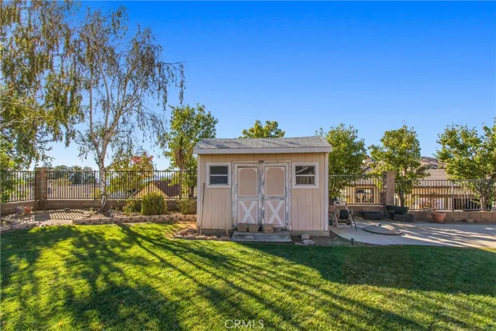 35377 Shade Tree Road, Yucaipa, California 92399