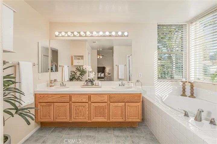 35377 Shade Tree Road, Yucaipa, California 92399