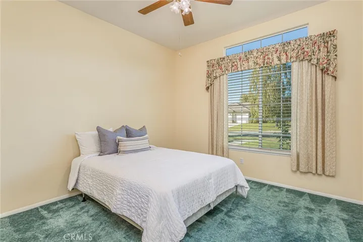 35377 Shade Tree Road, Yucaipa, California 92399