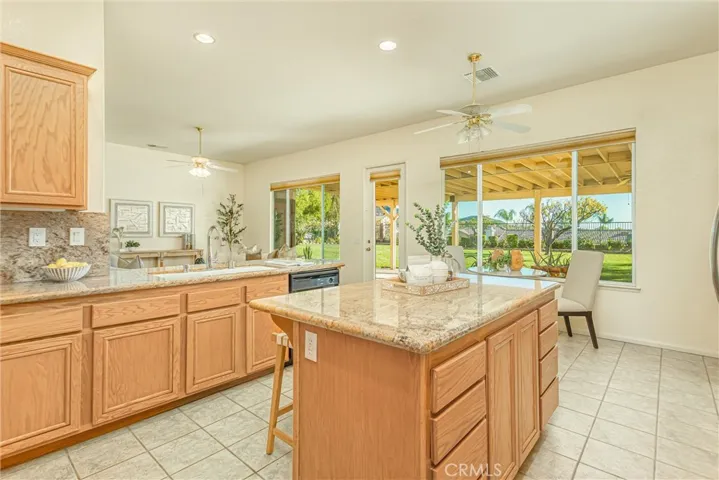 35377 Shade Tree Road, Yucaipa, California 92399