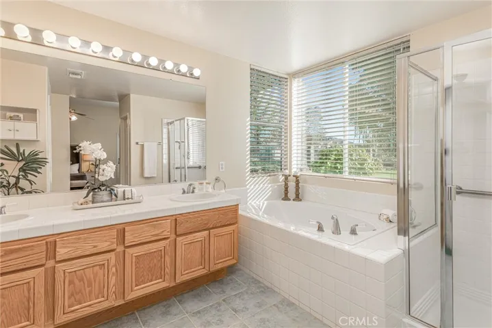 35377 Shade Tree Road, Yucaipa, California 92399