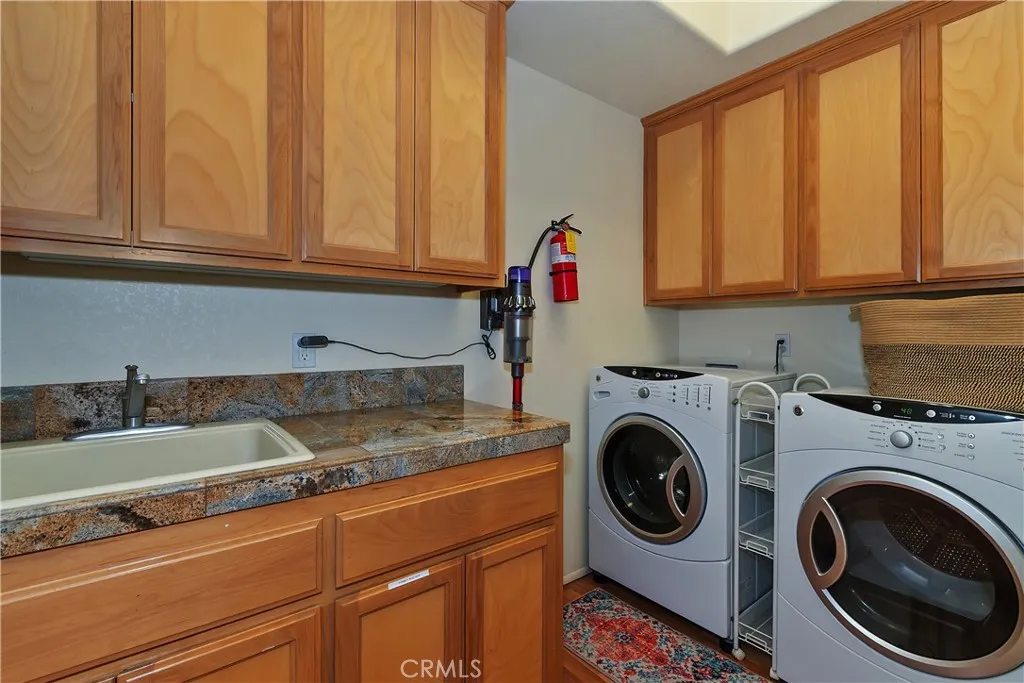 317 Oriole, Big Bear Lake, California 92315 home-pic-40