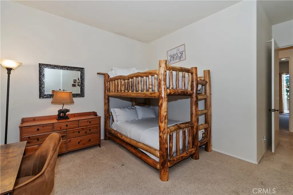 317 Oriole, Big Bear Lake, California 92315 home-pic-37
