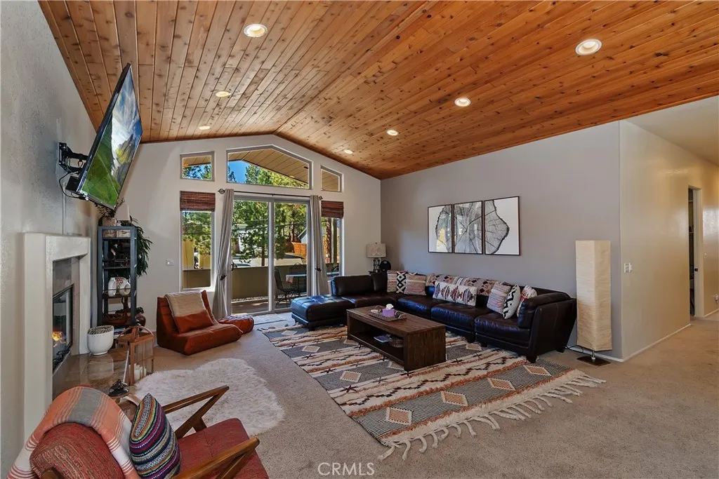 317 Oriole, Big Bear Lake, California 92315 home-pic-7