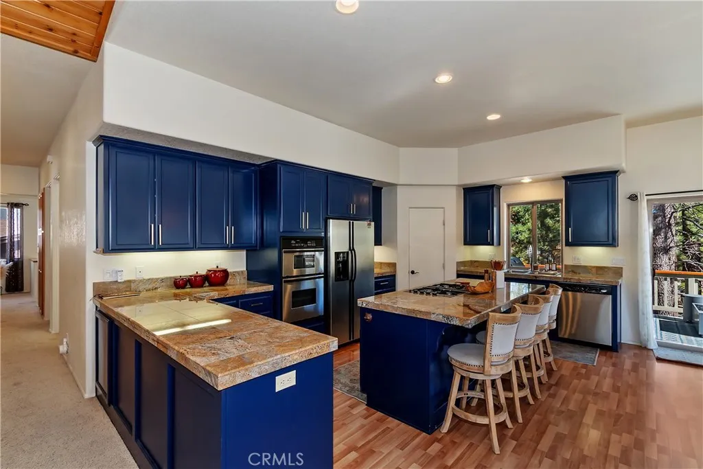 317 Oriole, Big Bear Lake, California 92315 home-pic-15